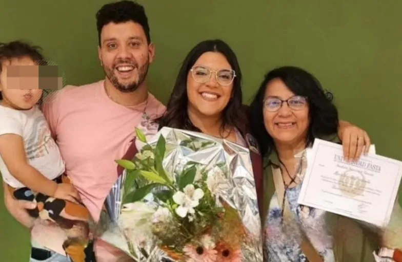 37045166-123e-4916-86c6-cd439645913d