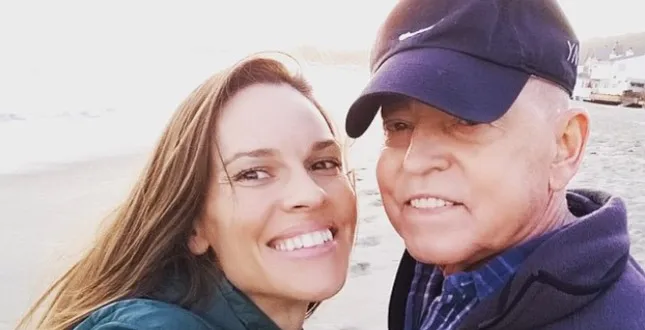 hilary_swank_papa_malato_645