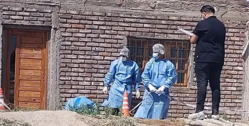 Policía criminalística científica muerto