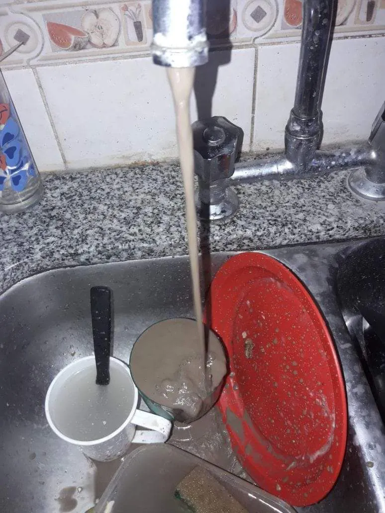 agua marron las flores iglesia (1)