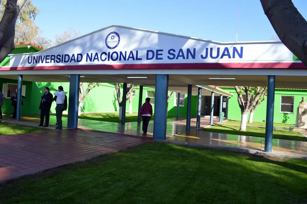 escuela ciencias de la salud