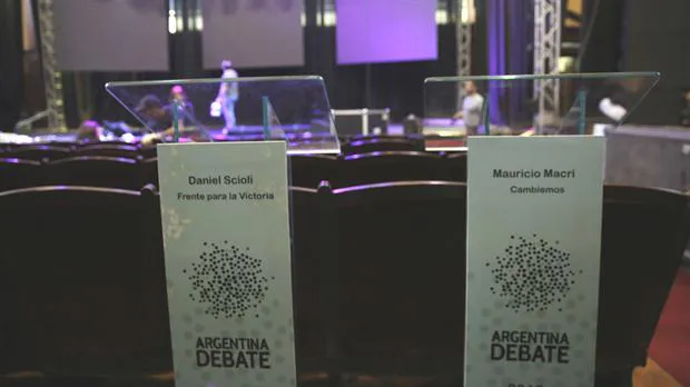 debate