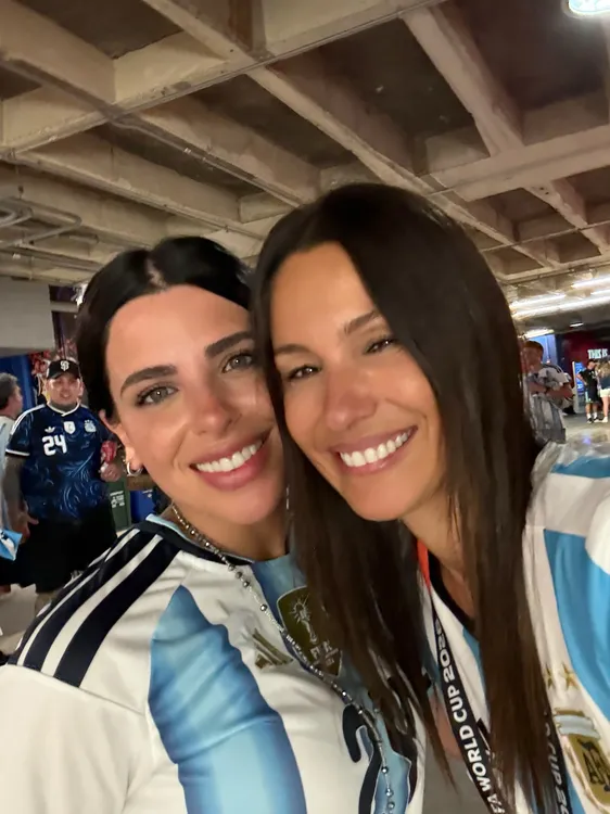 Pampita y Valu Cervantes -Argentina