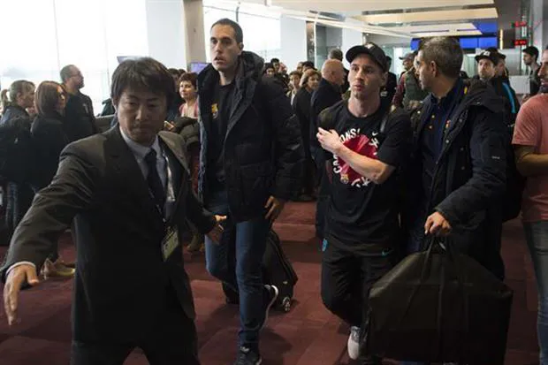Messi aeropuerto Japón