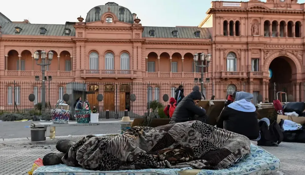 POBREZA EN CASA ROSADA