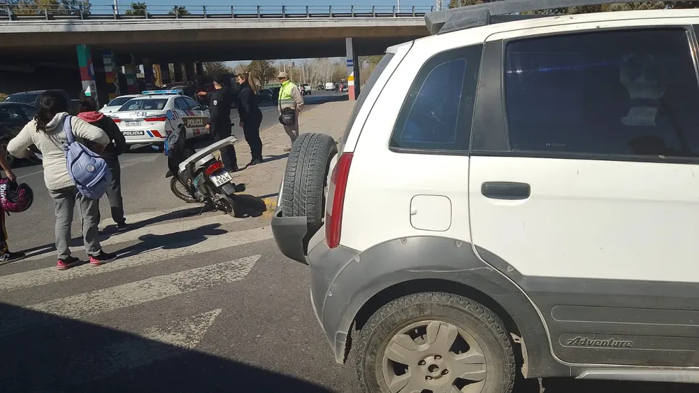 lateral de circunvalación choque