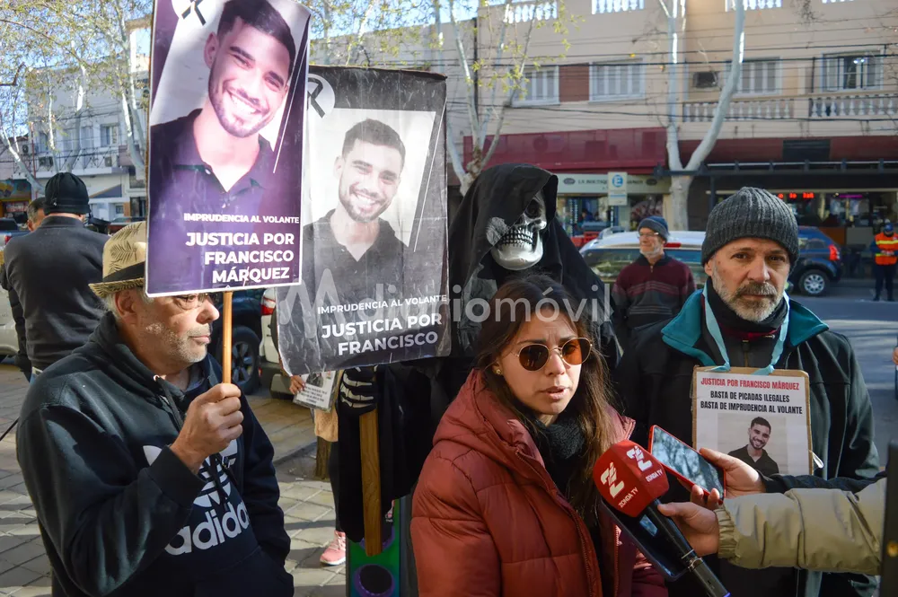 ayelen marquez francisco marquez