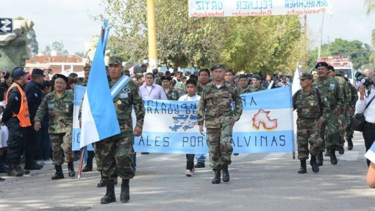 veteranos-malvinas-jujuy-un-desfile