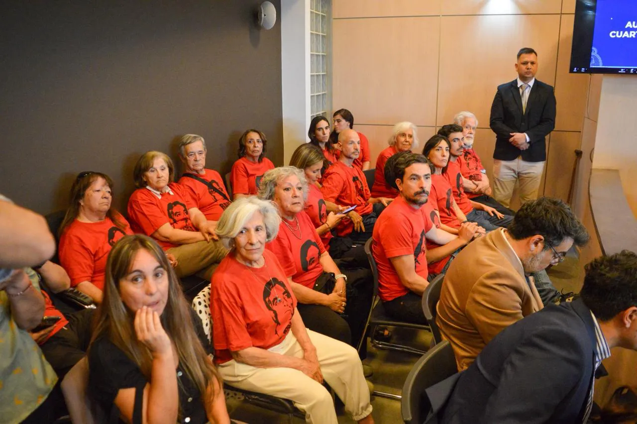 WhatsApp Image 2025-10-21 at 12.40.50 (1)