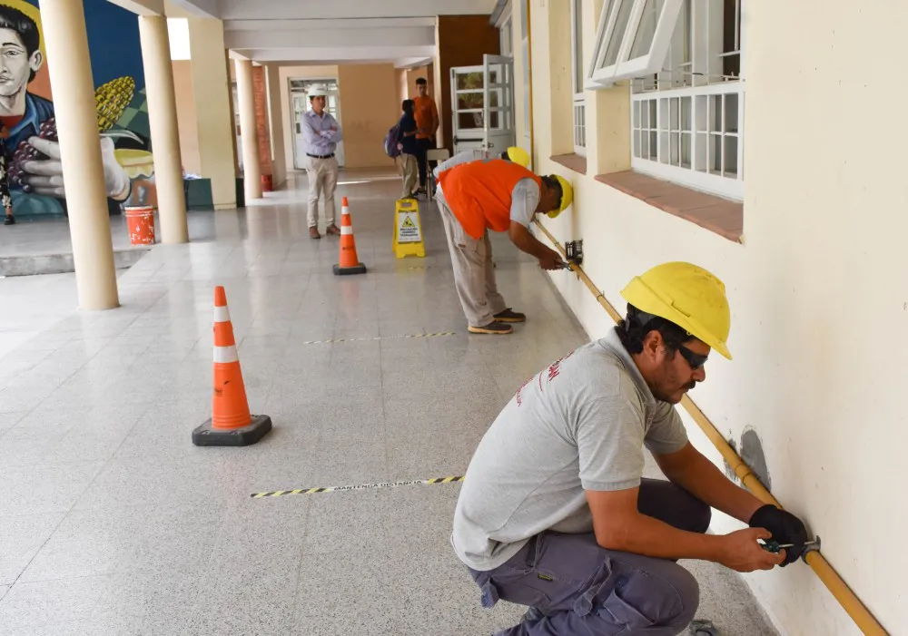escuela redes de gas