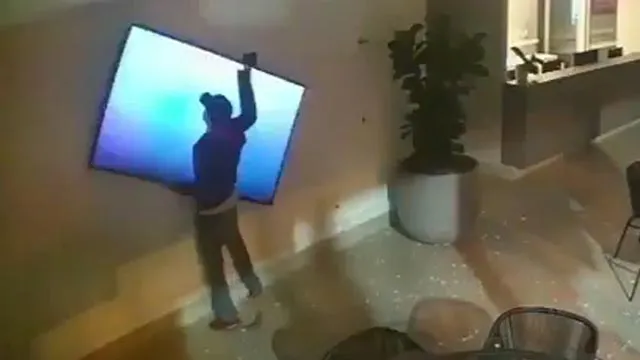 Robo-de-un-televisor