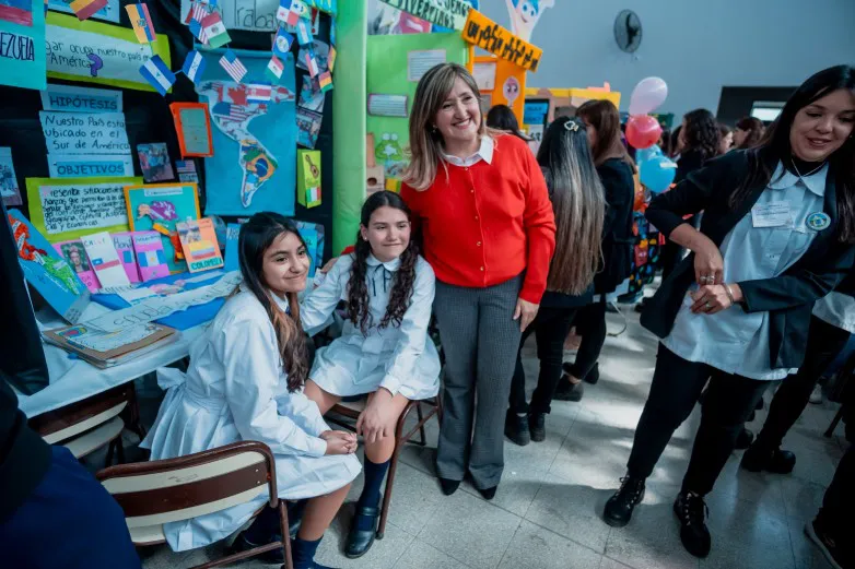 cc1dc9c6ef1659f5153ff82902be764a_L