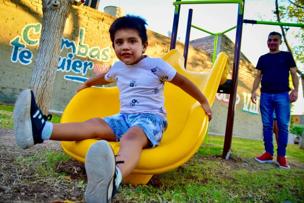 ad68c2e2-6f06-4806-a9de-47213ca79a6e