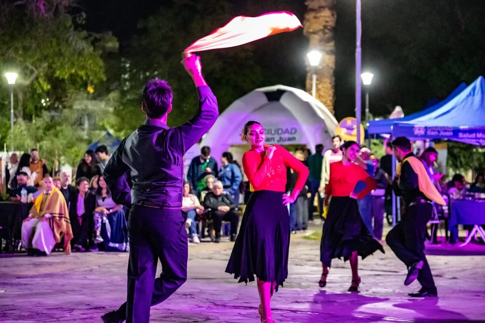 Capital - Feria - Baile