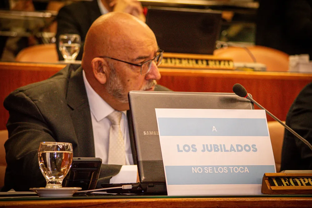 Pancartas a jubilados