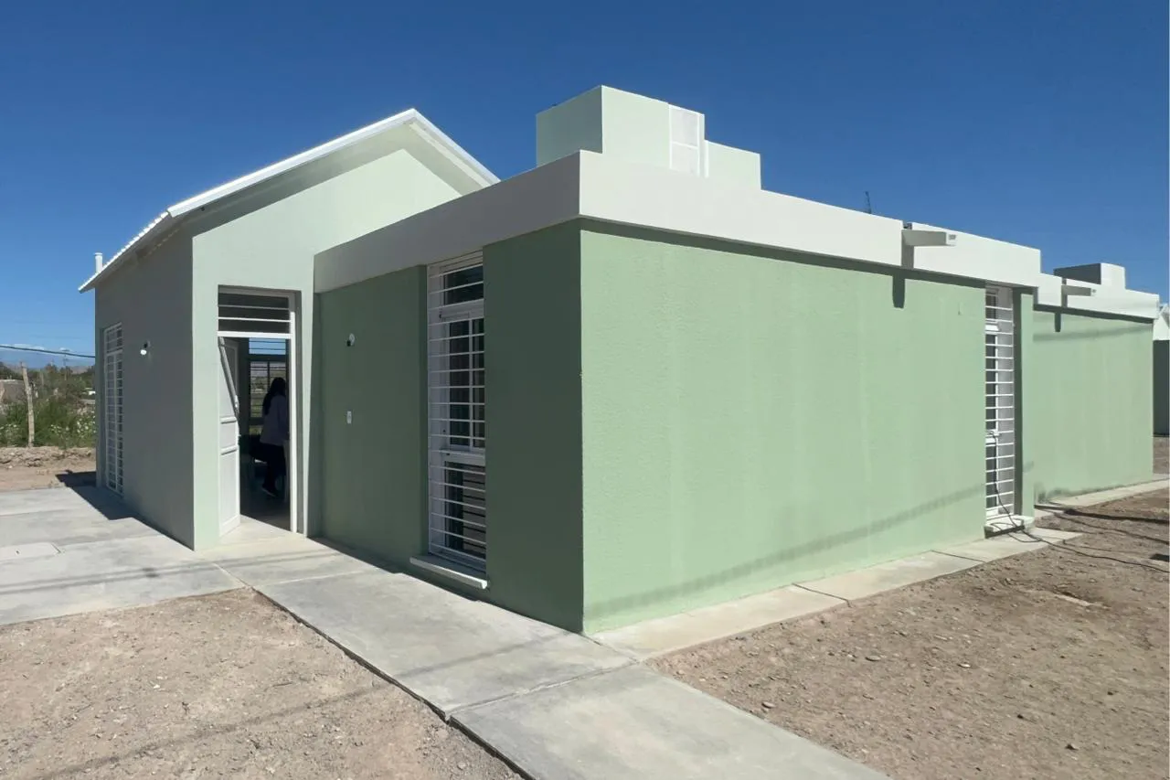 e0d84e0b-7556-4ac9-a48e-43be947e1159