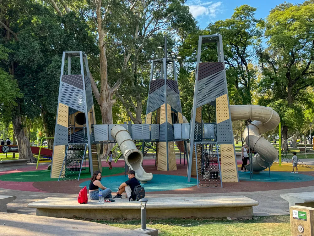 Juegos parque de mayo