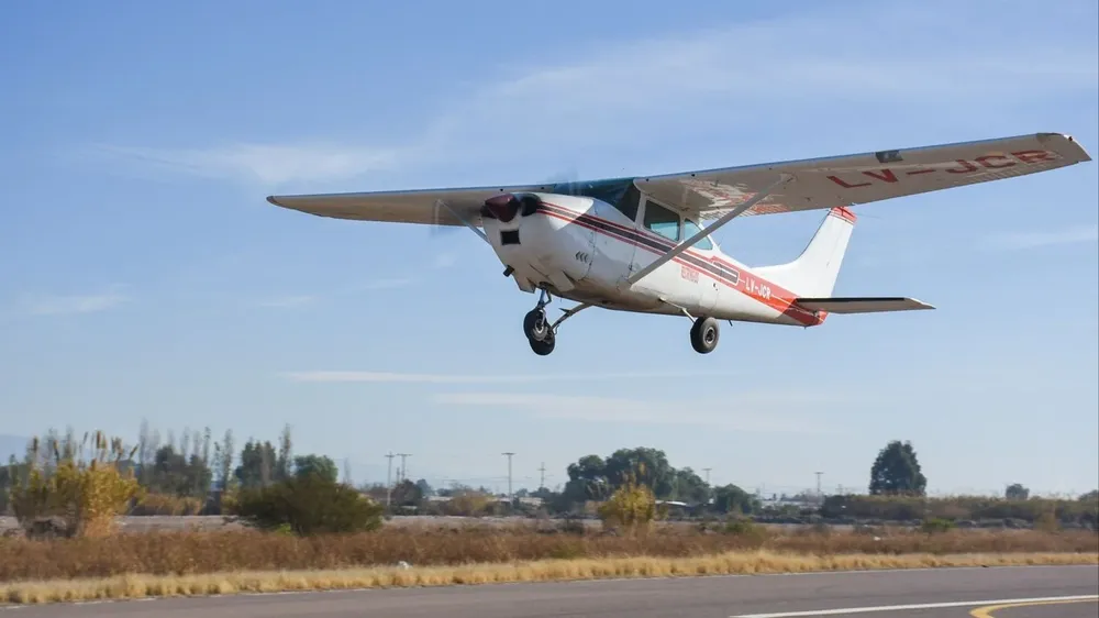 avion aeroclub vuelo