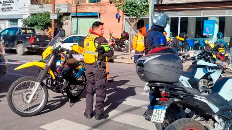 hombre-balcon-cordoba2
