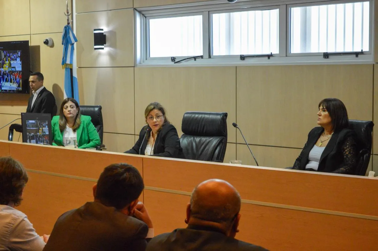 WhatsApp Image 2025-10-21 at 12.40.50