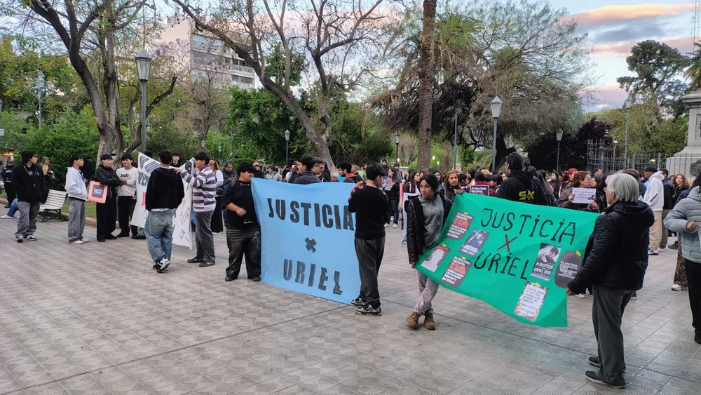 Uriel Ríos Marcha