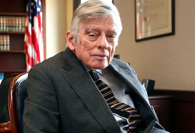 0618_thomas_griesa_g