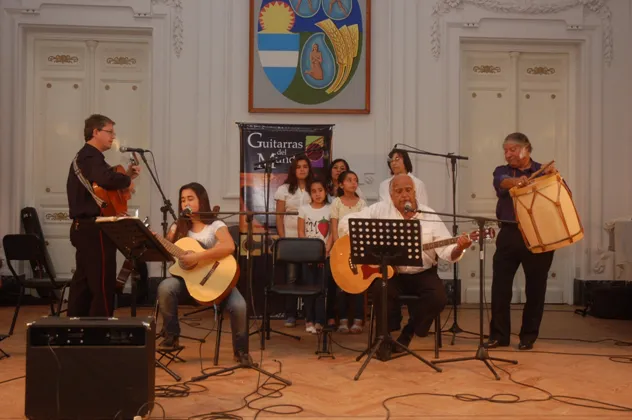 Guitarras del Mundo