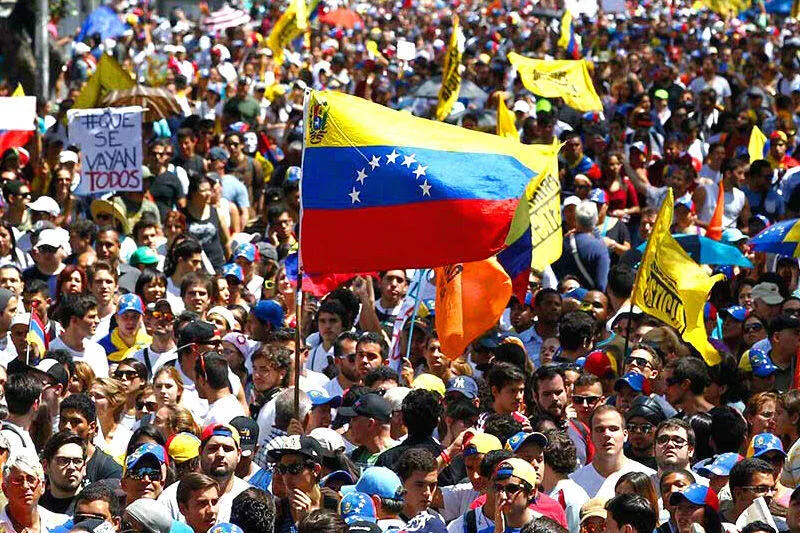 Protestas-en-Venezuela-MArchas-Pacificas-22M-800x533-001