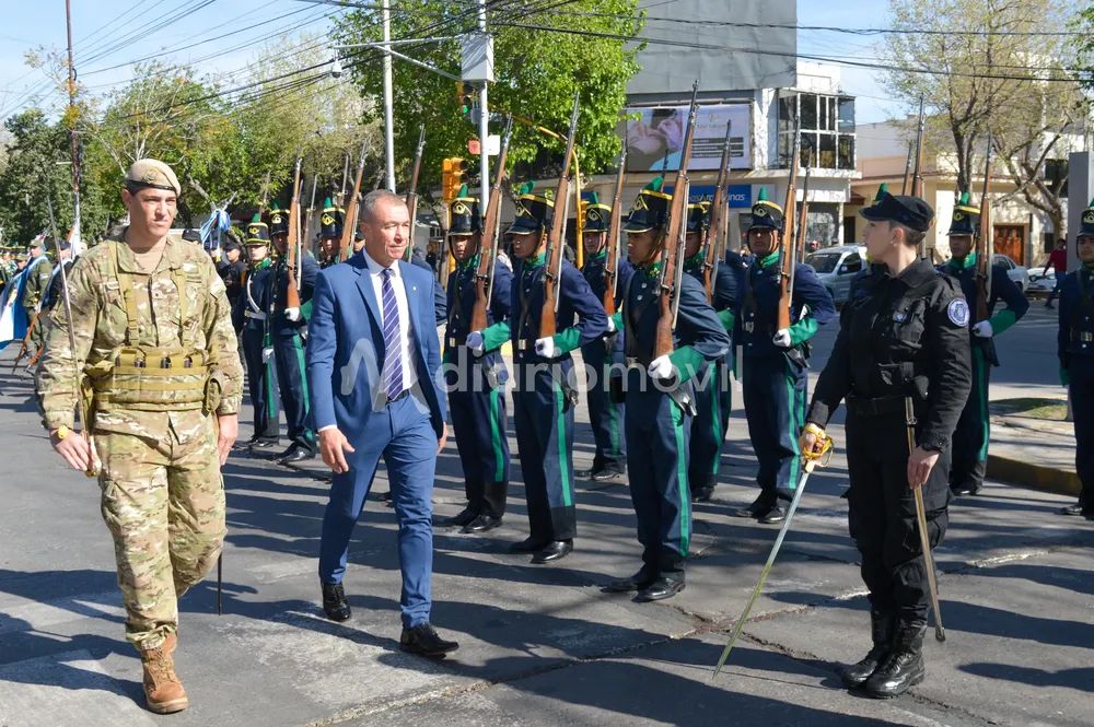 af0b2df3-f924-4e2b-8628-19e620daa33b