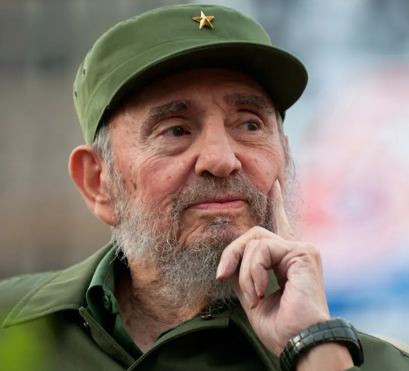 Fidel (1)