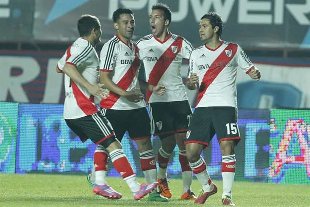 River - San Lorenzo