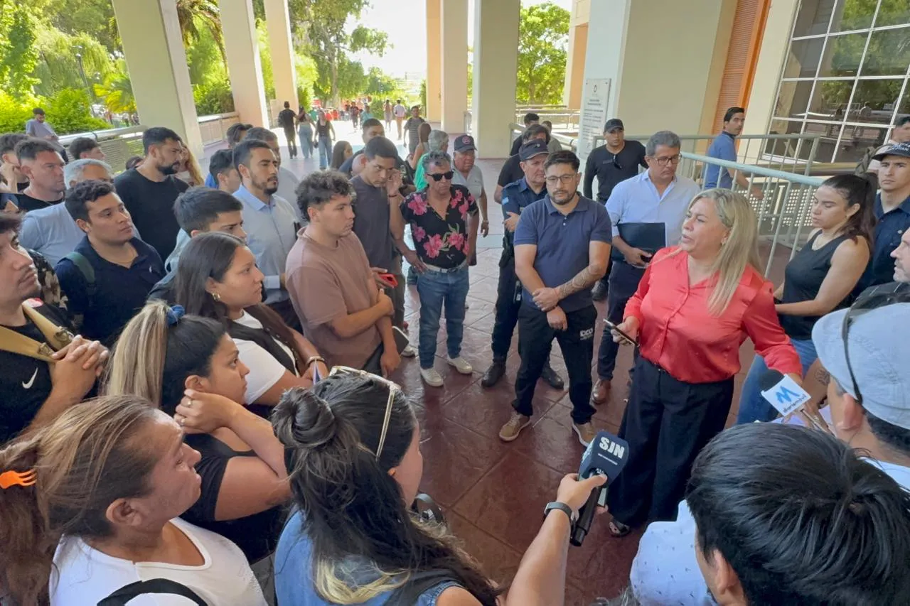 f02f4b94-792c-49b9-891e-16484b8447bb