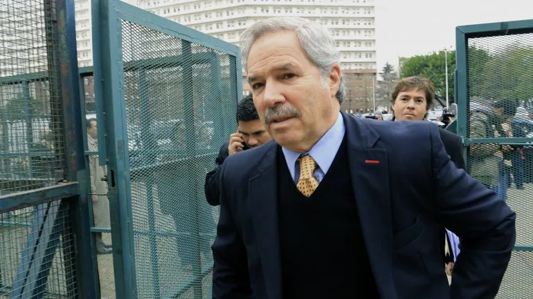 Felipe Solá