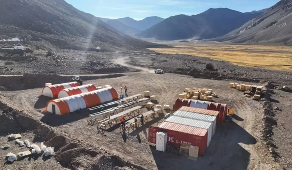 Campamento minero Los Azules