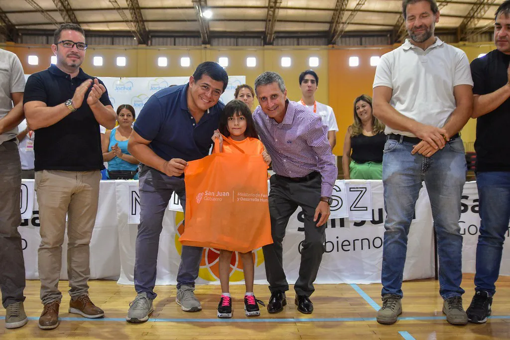 54337687041_cb01f60658_b