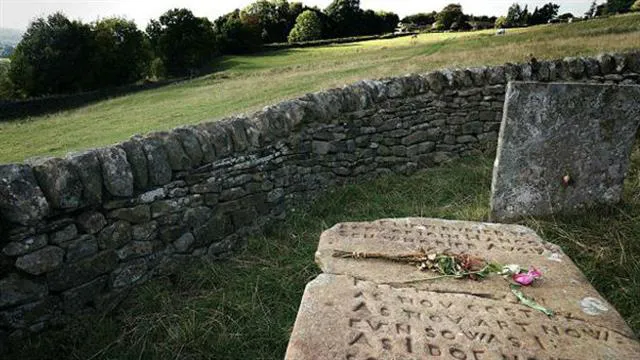 Eyam2