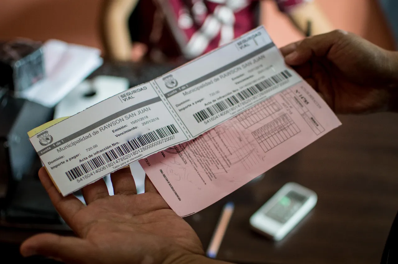 video multas rawson (2)