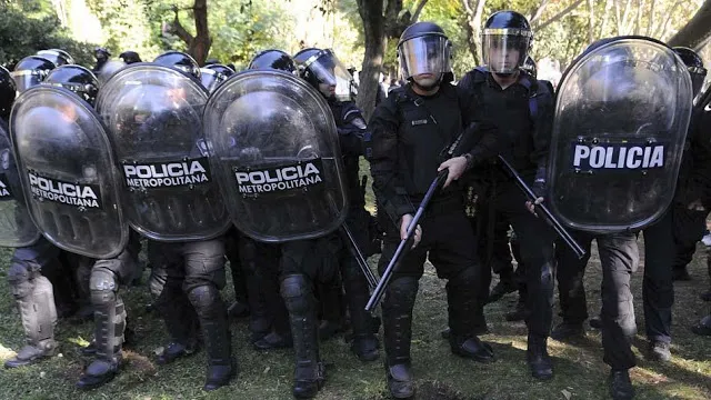 Policía Metropolitana