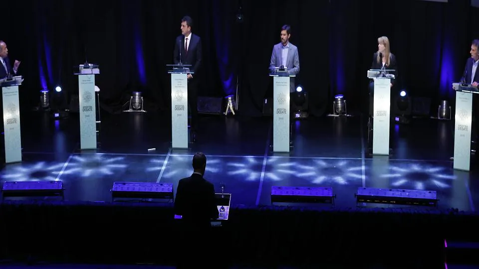 Argentina Debate