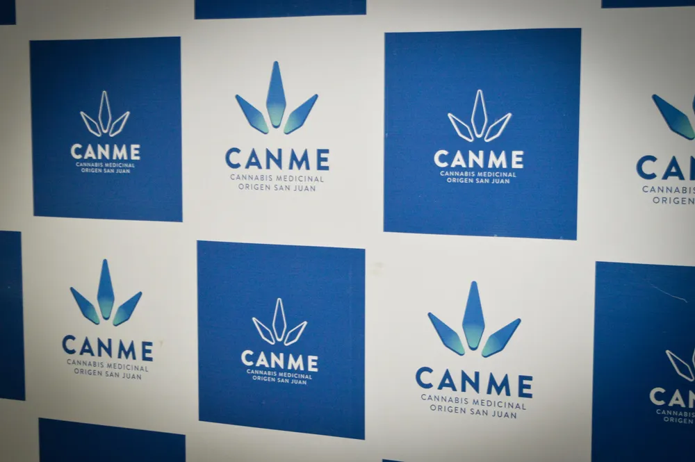 20876015-b0b3-4e52-acb1-e809a8f4847a