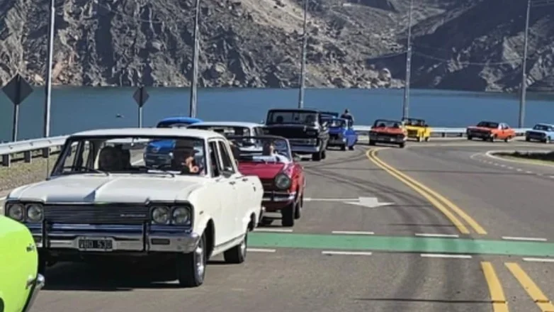 09702ee50fedd72469ae8e027023f961_L