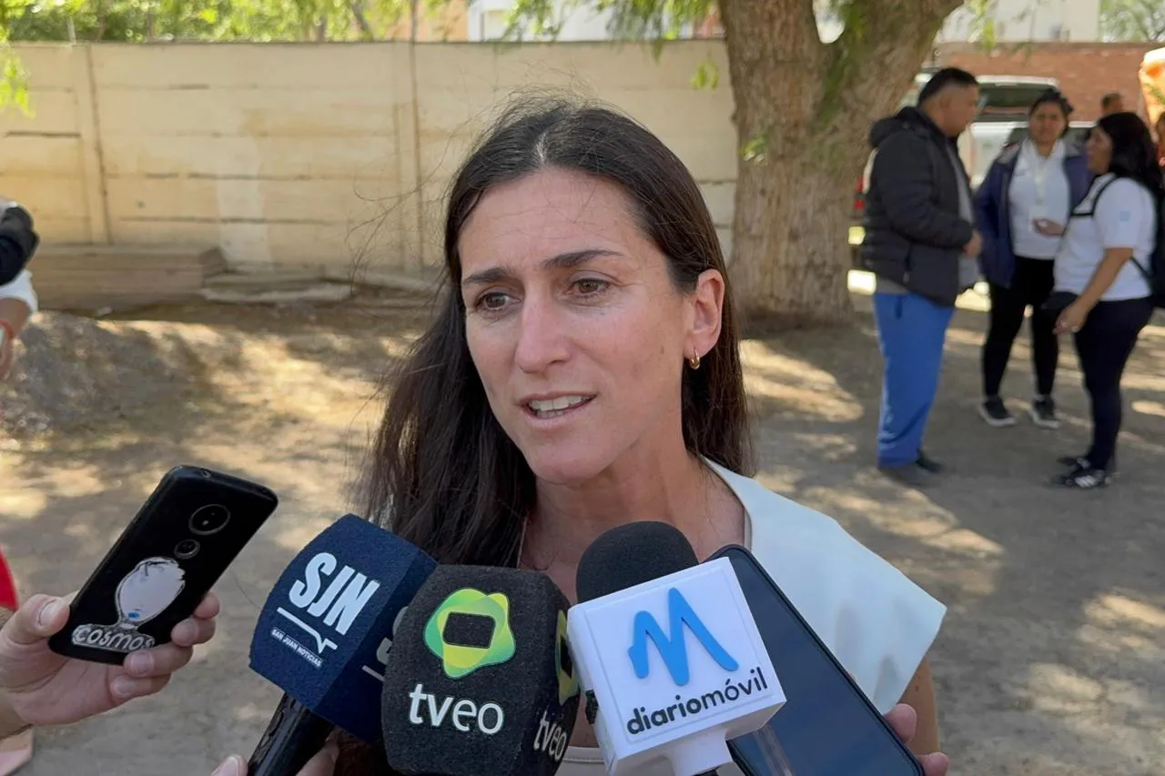 Luciana Cuk Luciana Cuk