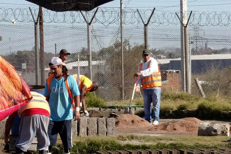 66949_web-pbesos-tbabajando_BIG