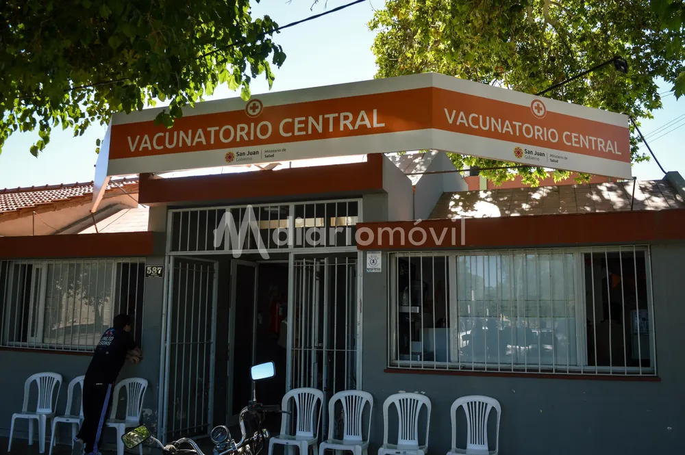 Vacunatorio central de San Juan