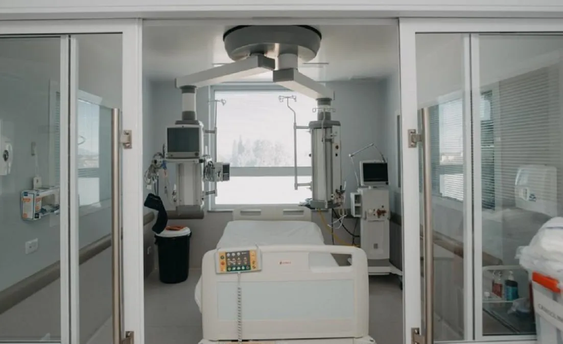 cama-internados-covid-coronavirus-hospital-rawsonjpg.jpg