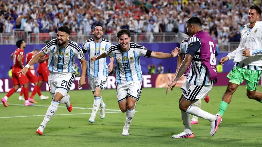 julian-alvarez-argentina-suiza_862x485