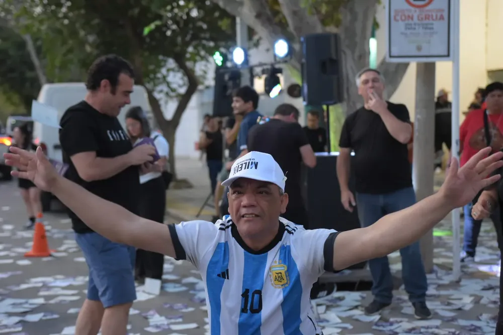 WhatsApp Image 2023-11-19 at 8.33.10 PM (1)