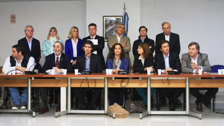 reclamo legisladores