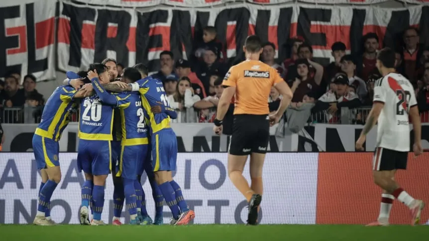 rosario-central-festeja-ante-river-por-el-torneo-clausura_862x485