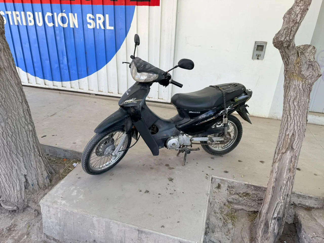 Moto delivery
